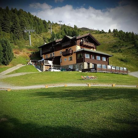 Chalet Dei Rododendri Vila Valdisotto Exterior foto